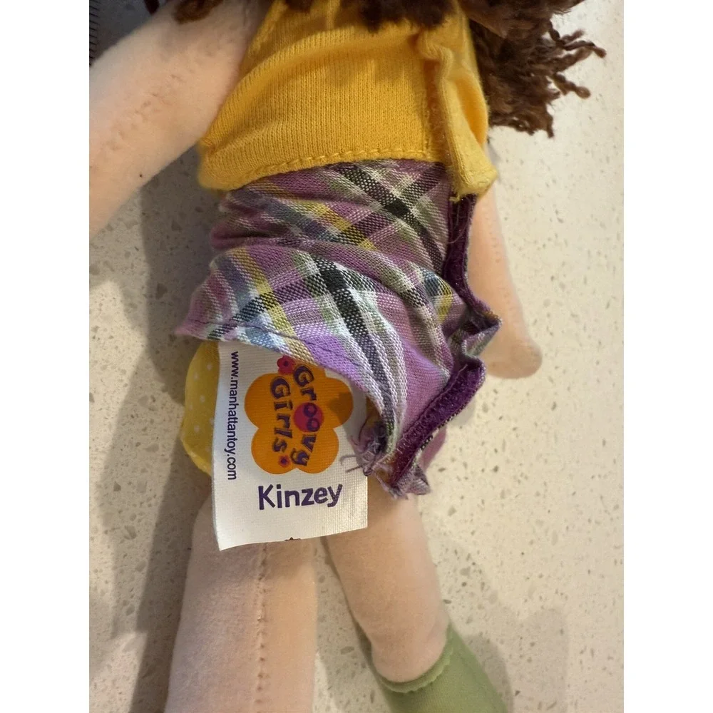 Groovy‎ Girl Doll Kinzey In Original Outfit 2001
